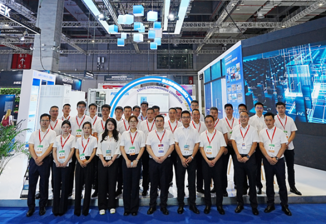 新風(fēng)光閃耀上海光伏展，創(chuàng)新技術(shù)引領(lǐng)光儲未來